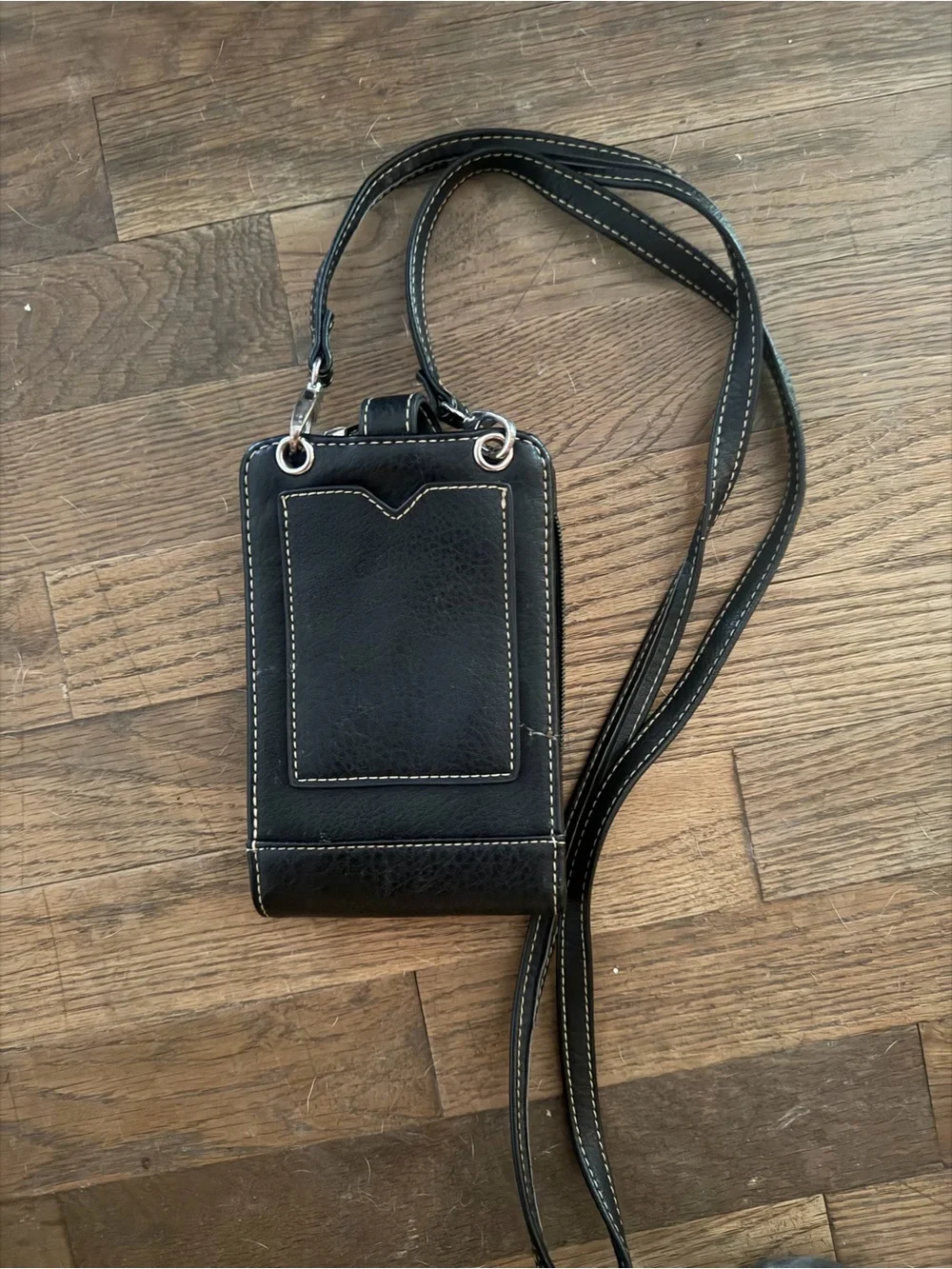 Black Skull Crossbody Phone Wallet - Stylish Hands-Free Carry